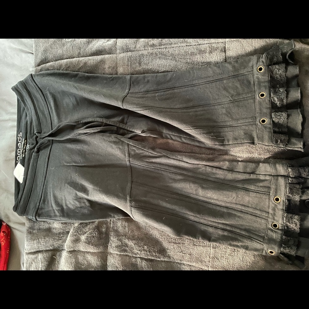 Nomads yoga pants- like new- size small